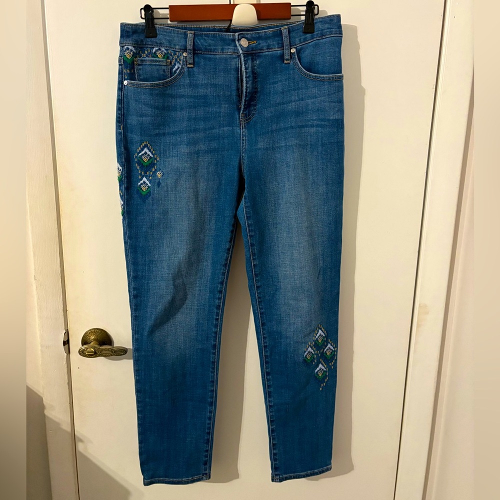 Chicos | So Slimming Girlfriend Slim Leg Embroidered Jeans Size 8R